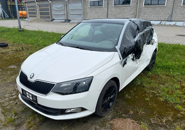 Skoda Fabia cena 19000 przebieg: 24568, rok produkcji 2017 z Oświęcim małe 16